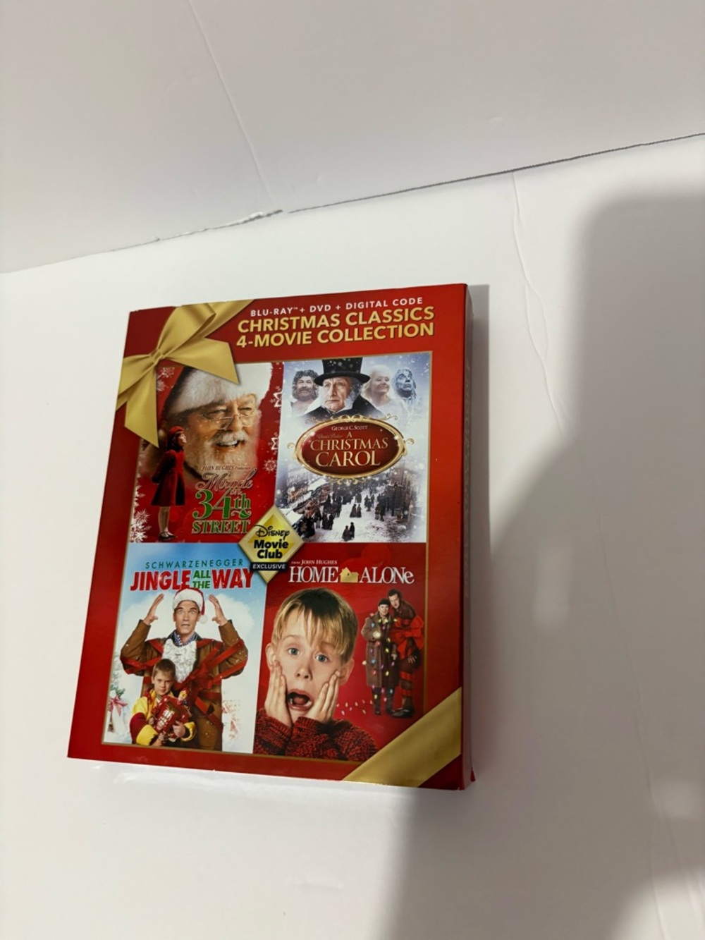 Christmas Classics 4-Movie Collection - Red Holiday Box